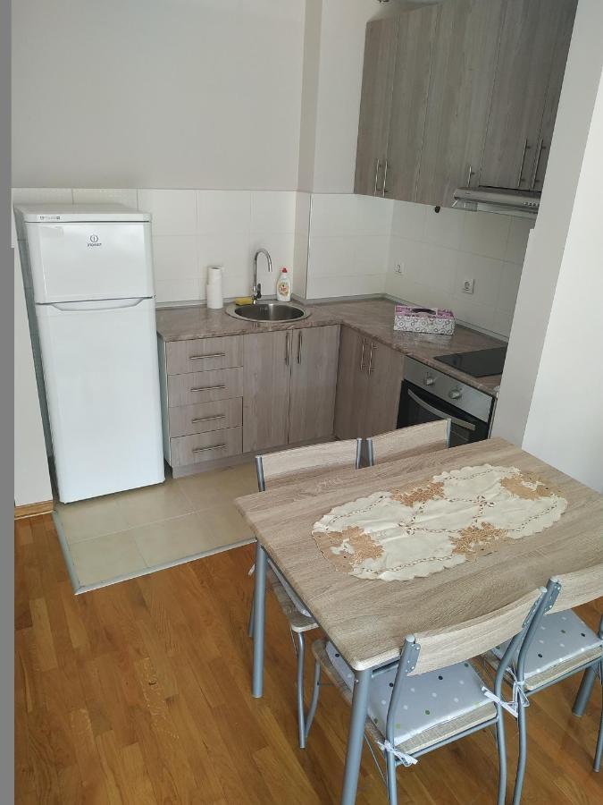 Sumice Apartment Белград Екстериор снимка