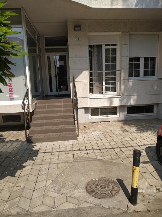 Sumice Apartment Белград Екстериор снимка